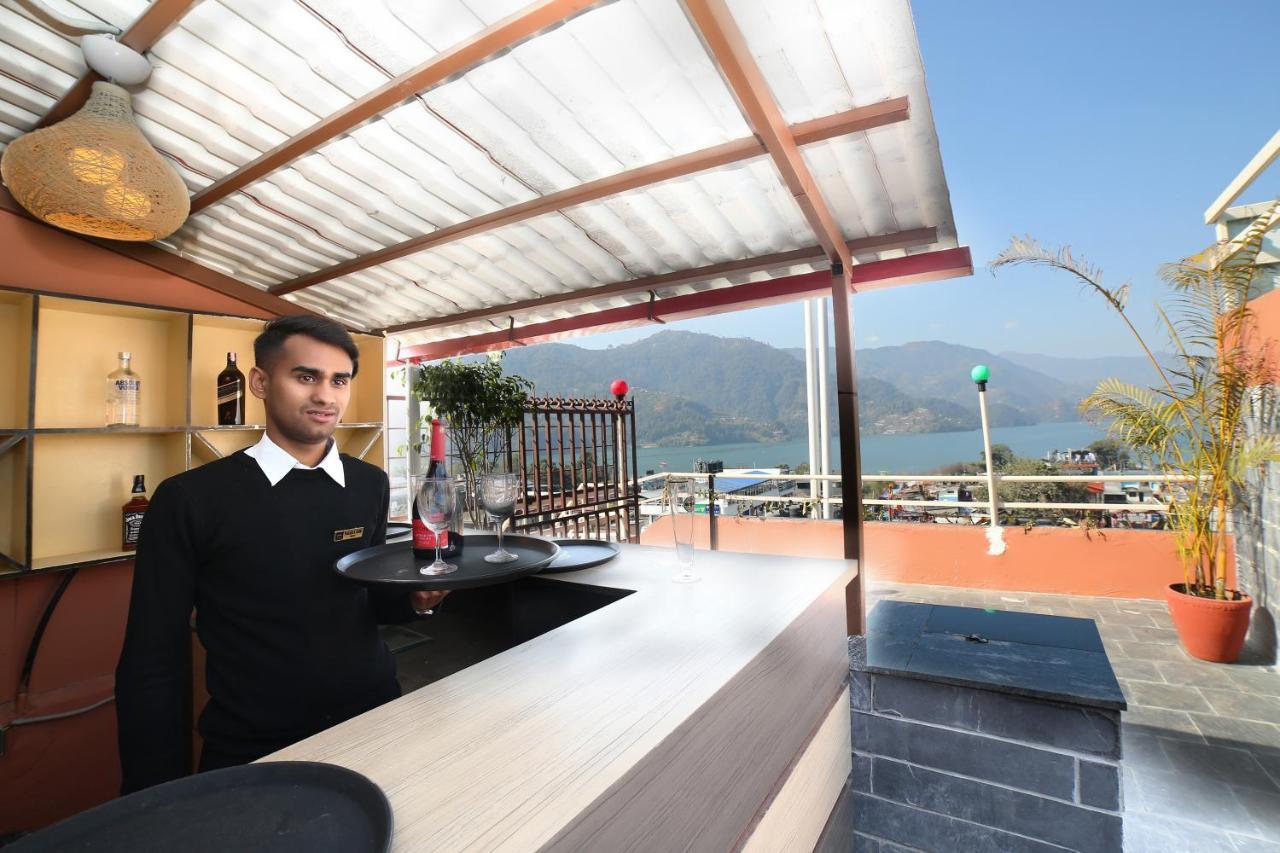 Hotel White Himal Pokhara Exterior foto